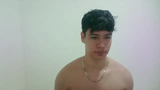 Snapshot of zeus_181 chatting on February 19, 2026, 5:47 am zeus 181 online show from February 19, 2026, 5:47 am