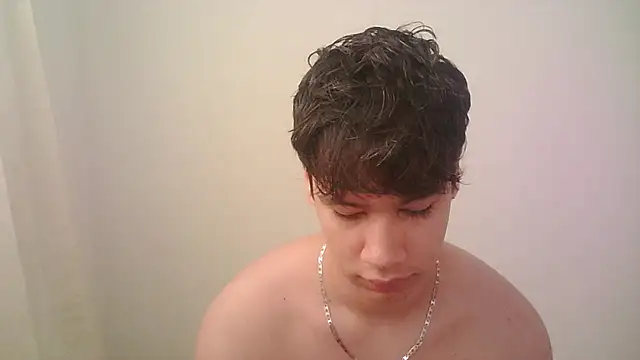 Snapshot of zeus_181 chatting on March 6, 2026, 2:13 pm zeus 181 online show from March 6, 2026, 2:13 pm