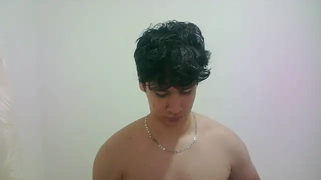 Snapshot of zeus_181 chatting on March 29, 2026, 1:05 am zeus 181 online show from March 29, 2026, 1:05 am