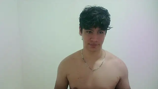 Snapshot of zeus_181 chatting on April 1, 2026, 3:40 am zeus 181 online show from April 1, 2026, 3:40 am