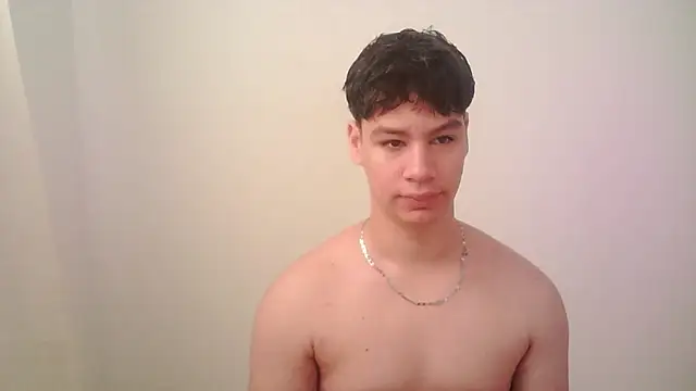 Snapshot of zeus_181 chatting on April 8, 2026, 2:28 pm zeus 181 online show from April 8, 2026, 2:28 pm