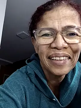 Merybeks online show from April 7, 2026, 9:43 am