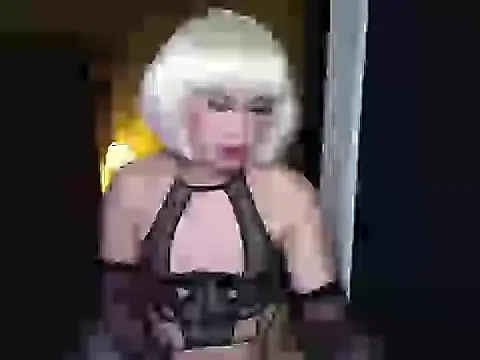 Lowel Smith online show from October 6, 2025, 2:03 pm