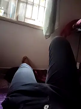 Snapshot of ddllrr224 chatting on November 2, 2025, 10:17 am ddllrr224 online show from November 2, 2025, 10:17 am