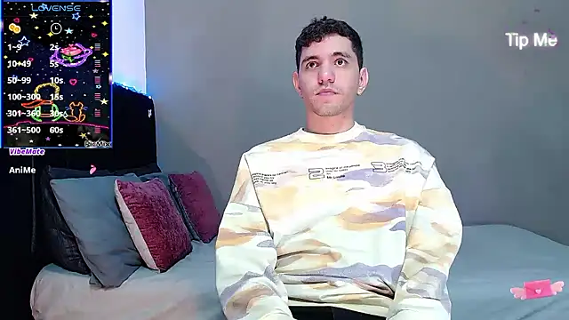 Matteo12  online show from January 9, 2026, 2:36 am