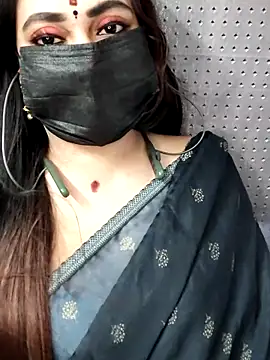 Cutie nila26 online show from October 31, 2025, 5:41 am