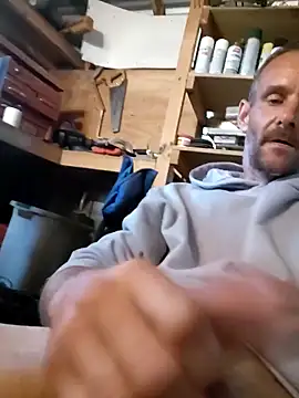 Hungwell1515 online show from October 23, 2025, 3:11 pm