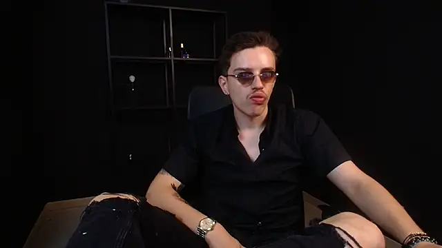 Snapshot of FelixStarkk chatting on July 18, 2026, 6:39 am FelixStarkk online show from July 18, 2026, 6:39 am
