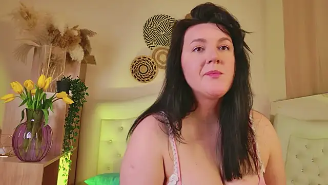 love me  tonight  online show from March 8, 2026, 2:15 am