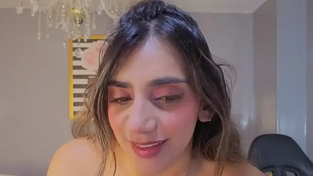 Snapshot of agatha_brooks_t chatting on February 21, 2026, 12:39 pm agatha brooks t online show from February 21, 2026, 12:39 pm