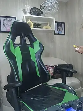 Snapshot of agatha_brooks_t chatting on February 23, 2026, 1:19 pm agatha brooks t online show from February 23, 2026, 1:19 pm