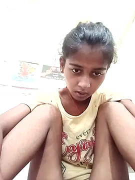 Saniye-143 online show from September 11, 2025, 5:29 am