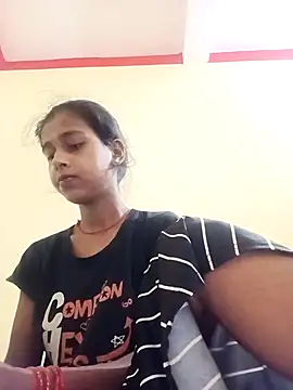 Saniye-143 online show from October 3, 2025, 3:25 am