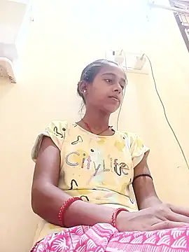 Saniye-143 online show from October 7, 2025, 5:04 am