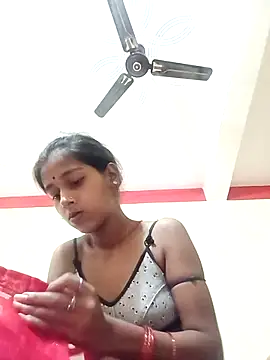 Saniye-143 online show from October 9, 2025, 5:27 am