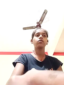 Saniye-143 online show from October 10, 2025, 4:17 pm