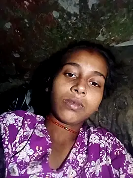 Saniye-143 online show from October 31, 2025, 5:36 pm