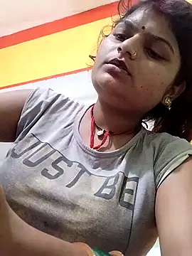 Hot mirchjii online show from September 12, 2025, 3:28 am