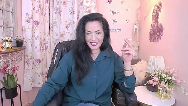 MyLovOne online show from November 22, 2025, 11:31 am