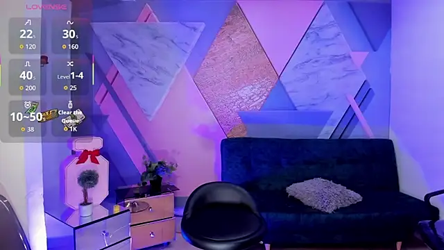 keytinthomson  online show from September 12, 2025, 7:25 pm