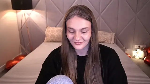 DiamondGoldie online show from March 22, 2026, 8:12 pm