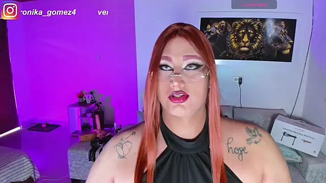 Sweetveronik 44 online show from April 30, 2026, 4:13 pm