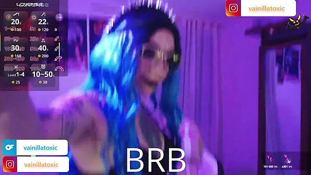 vainilla doll online show from February 25, 2026, 2:54 am