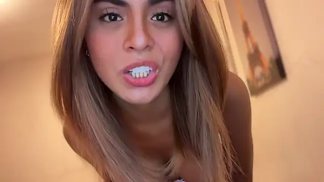 Snapshot of sabrina_cutieee69 chatting on March 15, 2026, 3:23 am sabrina cutieee69 online show from March 15, 2026, 3:23 am