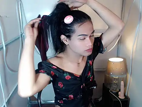 bellalot online show from February 25, 2026, 11:36 pm