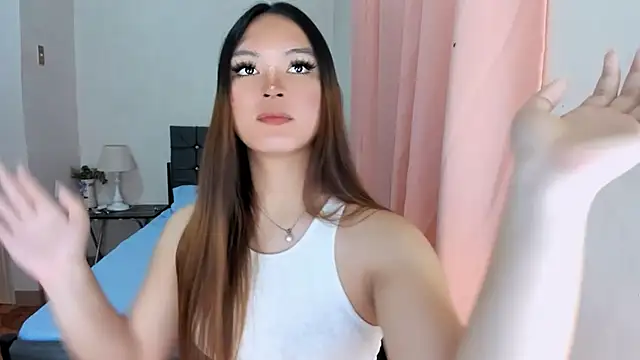 ameliamaureen online show from November 3, 2025, 3:13 pm