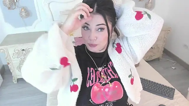 MeganStar   online show from November 12, 2025, 12:16 pm