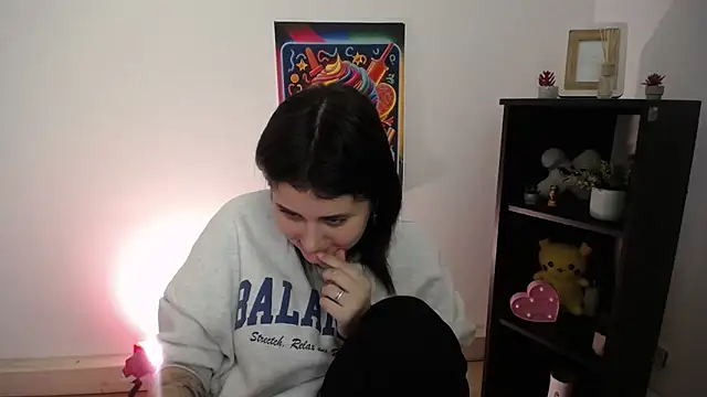 Snapshot of Katrin_kiss_ chatting on October 7, 2025, 12:35 pm Katrin kiss online show from October 7, 2025, 12:35 pm