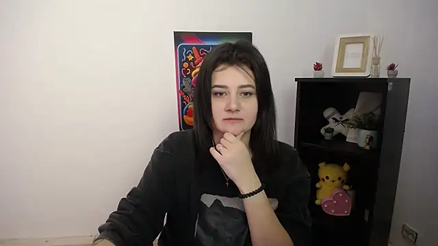 Snapshot of Katrin_kiss_ chatting on October 17, 2025, 12:30 pm Katrin kiss online show from October 17, 2025, 12:30 pm