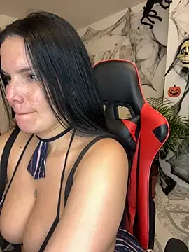 Snapshot of carol_cruz133 chatting on October 22, 2025, 11:26 pm carol cruz133 online show from October 22, 2025, 11:26 pm