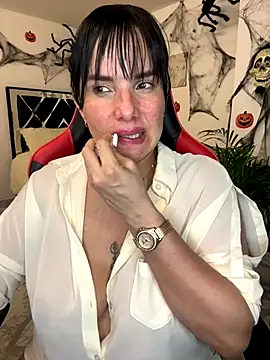 Snapshot of carol_cruz133 chatting on October 29, 2025, 11:28 pm carol cruz133 online show from October 29, 2025, 11:28 pm