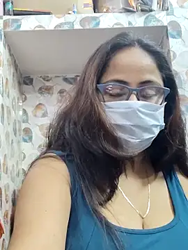 nisha 1110 online show from November 16, 2025, 1:28 pm