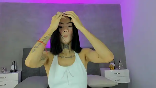 axaras online show from November 15, 2025, 11:40 am