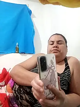 Snapshot of yaneth_ chatting on October 10, 2025, 11:20 am yaneth online show from October 10, 2025, 11:20 am