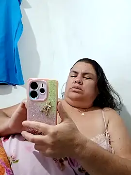 Snapshot of yaneth_ chatting on November 10, 2025, 1:26 am yaneth online show from November 10, 2025, 1:26 am