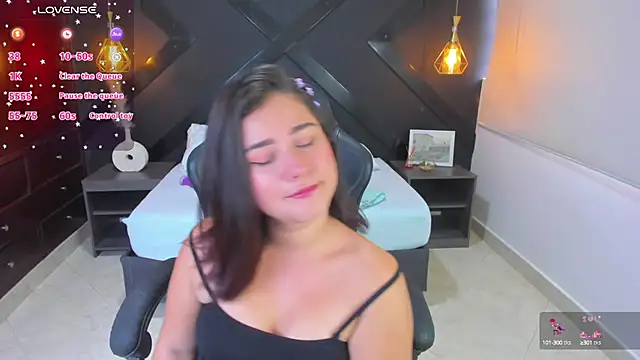 amber blisss online show from September 24, 2025, 12:41 pm