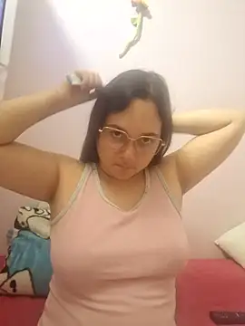 Snapshot of Nicollevega888 chatting on November 4, 2025, 1:05 am Nicollevega888 online show from November 4, 2025, 1:05 am