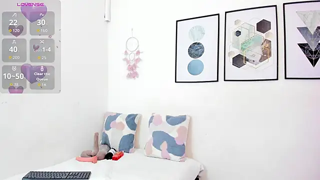 yunna7 online show from October 19, 2025, 11:33 am