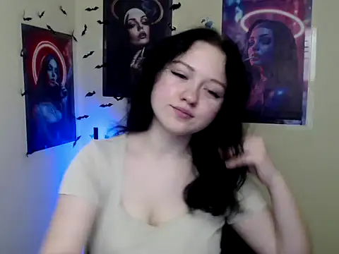 LadyAlice  online show from November 26, 2025, 6:47 am