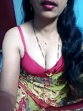 hotsana79 online show from November 26, 2025, 6:31 pm