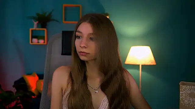 JulieDaniel online show from September 10, 2025, 8:03 am