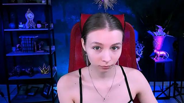 JulieDaniel online show from October 13, 2025, 8:03 am