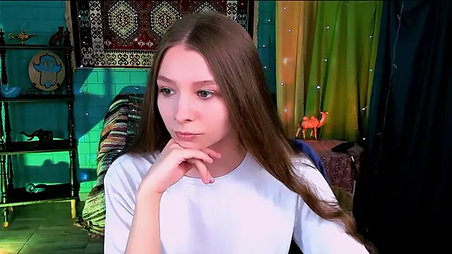 JulieDaniel online show from March 27, 2026, 8:09 am