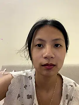 Lil-Gi online show from October 22, 2025, 3:45 pm