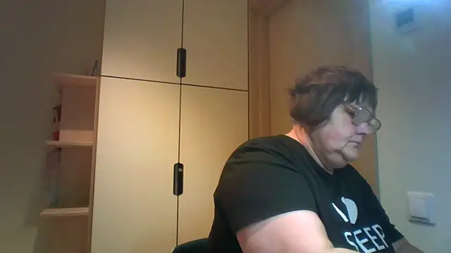 rewa666 online show from October 6, 2025, 4:43 am