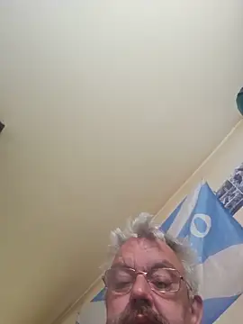 Fonse1860 online show from May 21, 2026, 7:04 am